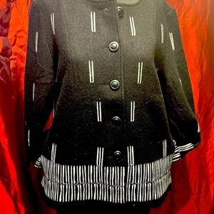Large wool black-and-white classy sophisticated sweater